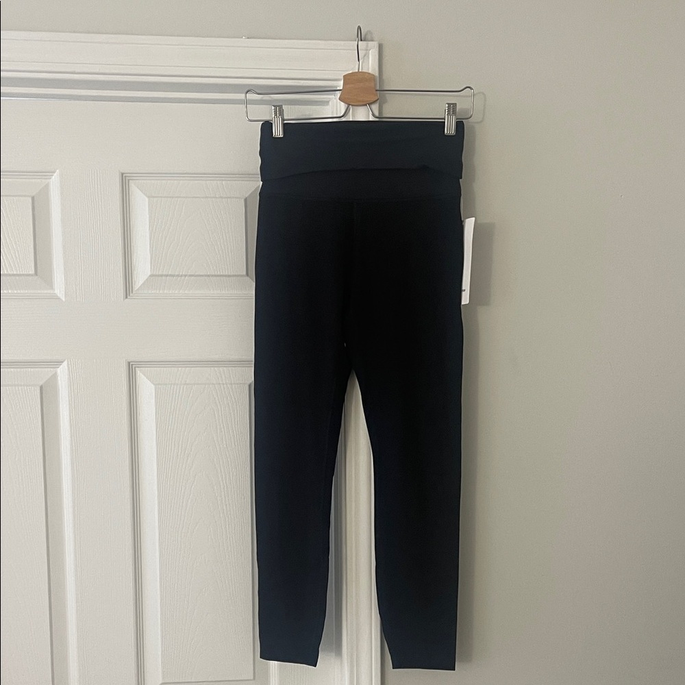 NWT Lululemon 6 Groove Nulu Foldover Waist Tight 25” - Picture 3 of 6